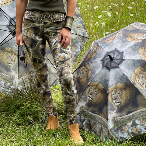 Leo Zoo Yoga Leggings Plus Leo umbrella Wendy Newman Designs