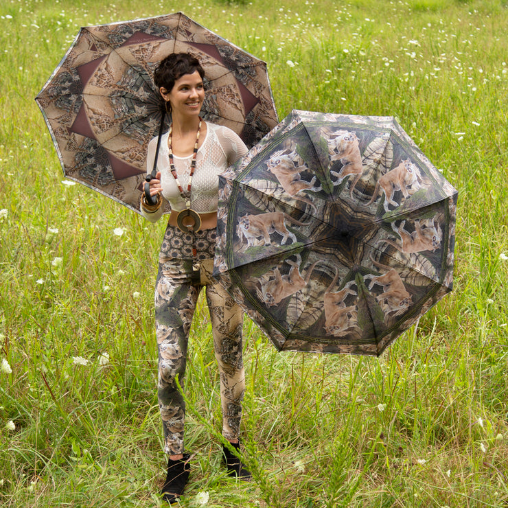 Giraffe/Cougar Zoo Reverse Umbrella Wendy Newman Designs plus leggings